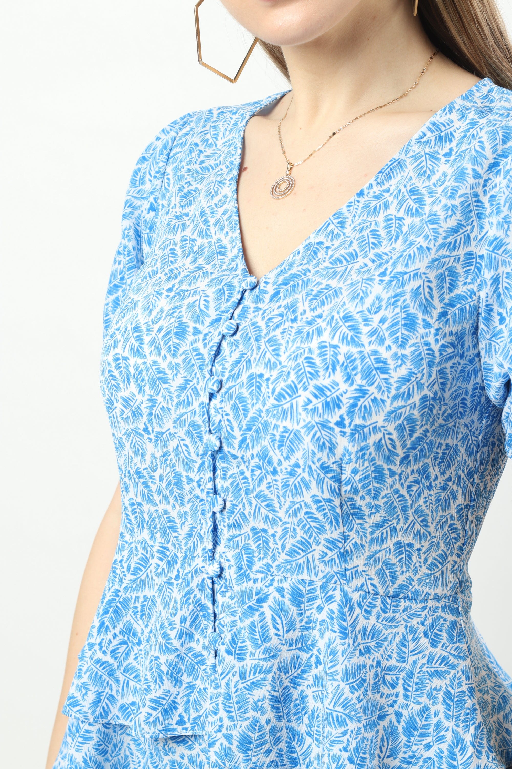 نتشي بلوزة كلاسيكية موردة بأزرار أمامية سبعة نسائي