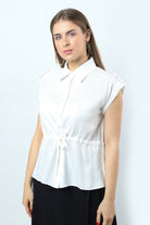 نتشي قميص برباط على الخصر وياقة كم قصير نسائي