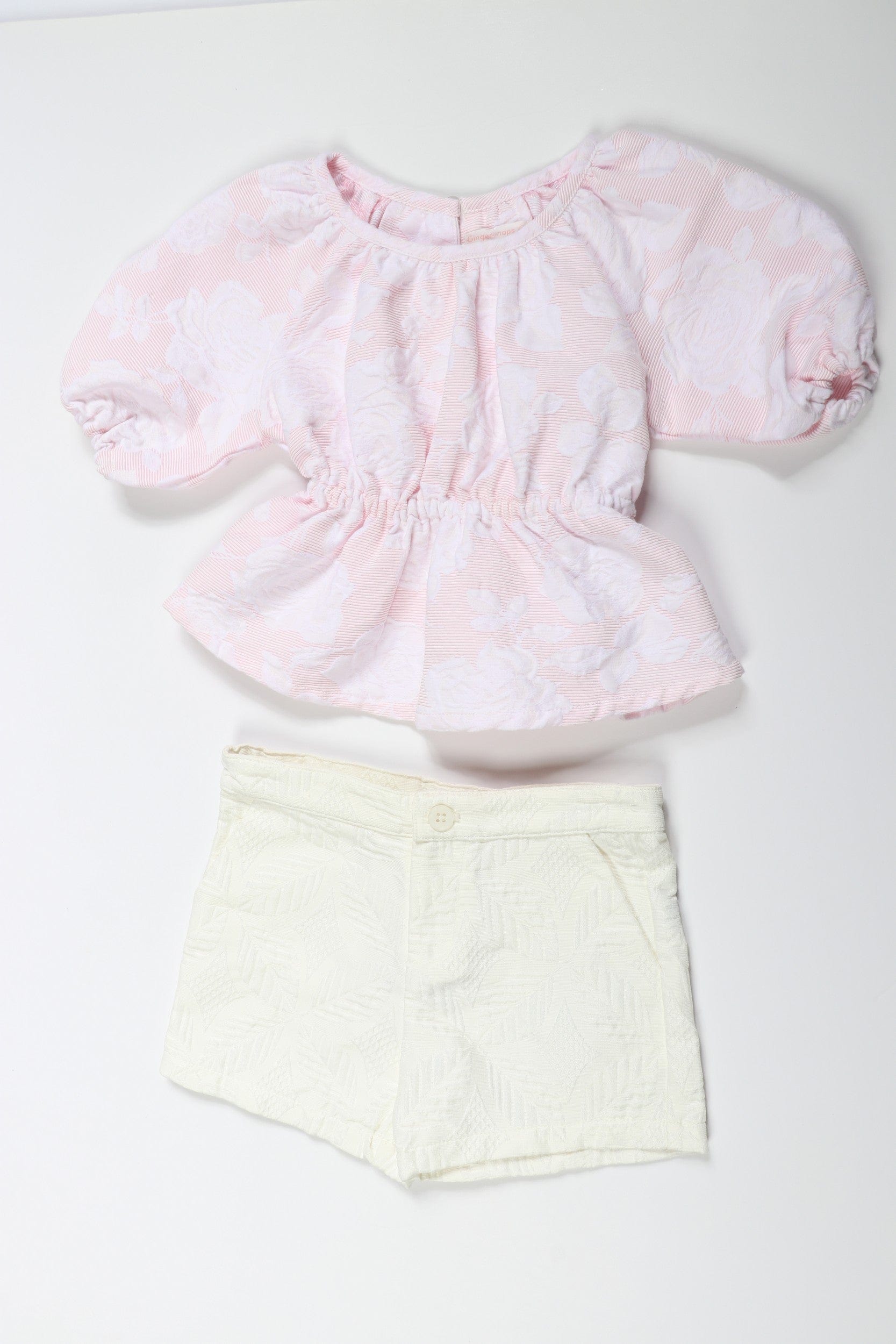 جينجرسنابس طقم شورت بناتي سادة وبلوزة مشجرة نص كم بف وردي