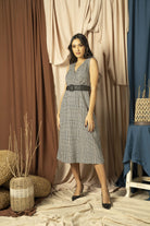 نتشي فستان ميدي صوف كت مع حزام على الخصر نسائي أوف وايت