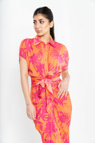 نتشي فستان ميدي أكمام قصير مشجر بحزام خصر