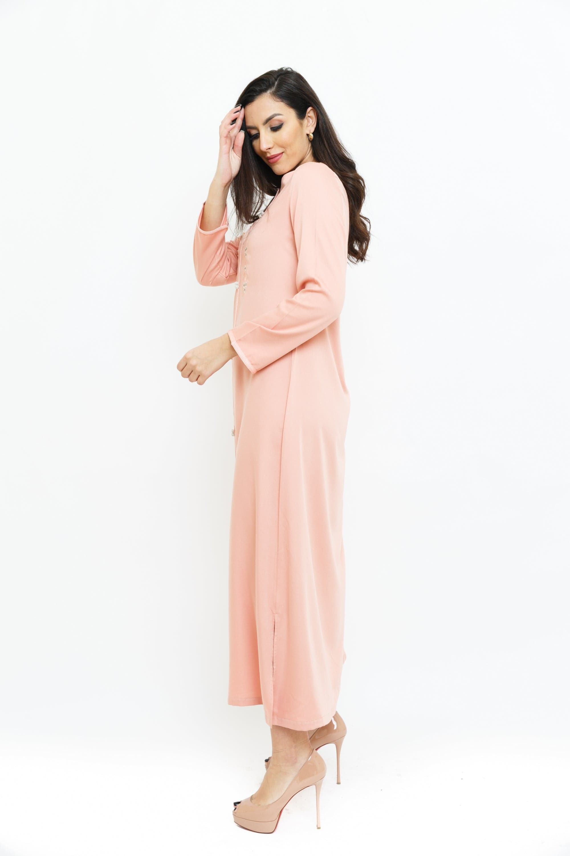 ديامانتين جلابية مغربية للنساء من البوليستر مفتوحة من الجوانب ومزينة على الصدر بيج