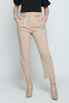 نتشي بنطلون قصير بأزرار من الخصر نسائي