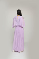 نتشي فستان طويل بوليستر مع دانتيل بأكمام واسعة فراشة