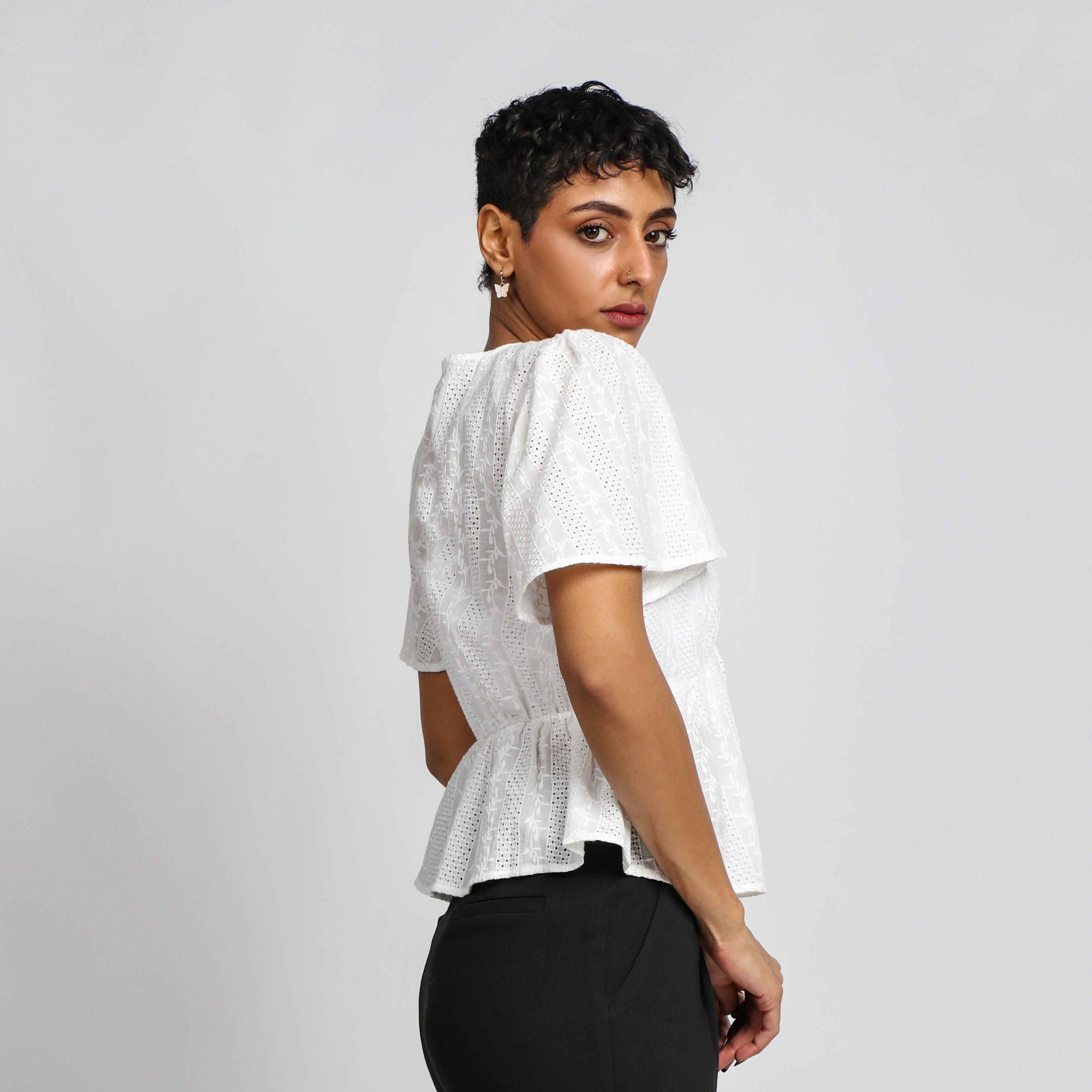 نتشي بلوزة دانتيل مخصر سبعة كم قصير واسع نسائي