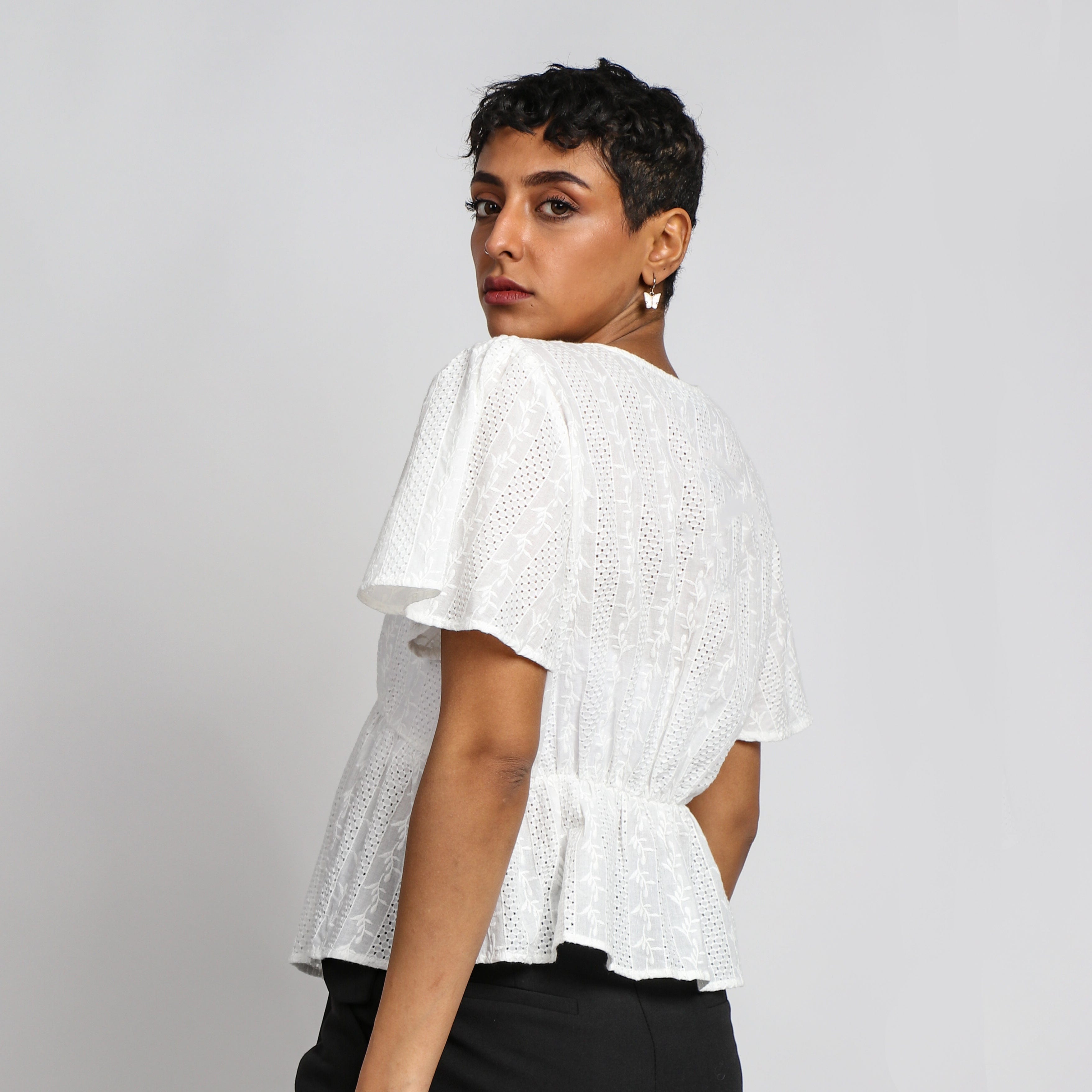 نتشي بلوزة دانتيل مخصر سبعة كم قصير واسع نسائي