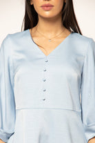 نتشي بلوزة رسمية ناعمة مزينة بأزرار أمامية وخصر كلوش 3/4 كم نسائي