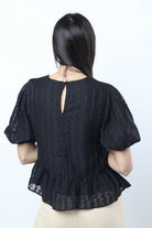 نتشي بلوزة كم منفوخ نص كم نسائية