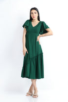 نتشي فستان ميدي سادة ناعم فتحة صدر شكل V بكم قصير