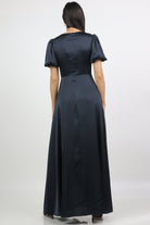 نتشي فستان طويل سادة ناعم مخصر كم قصير منفوخ