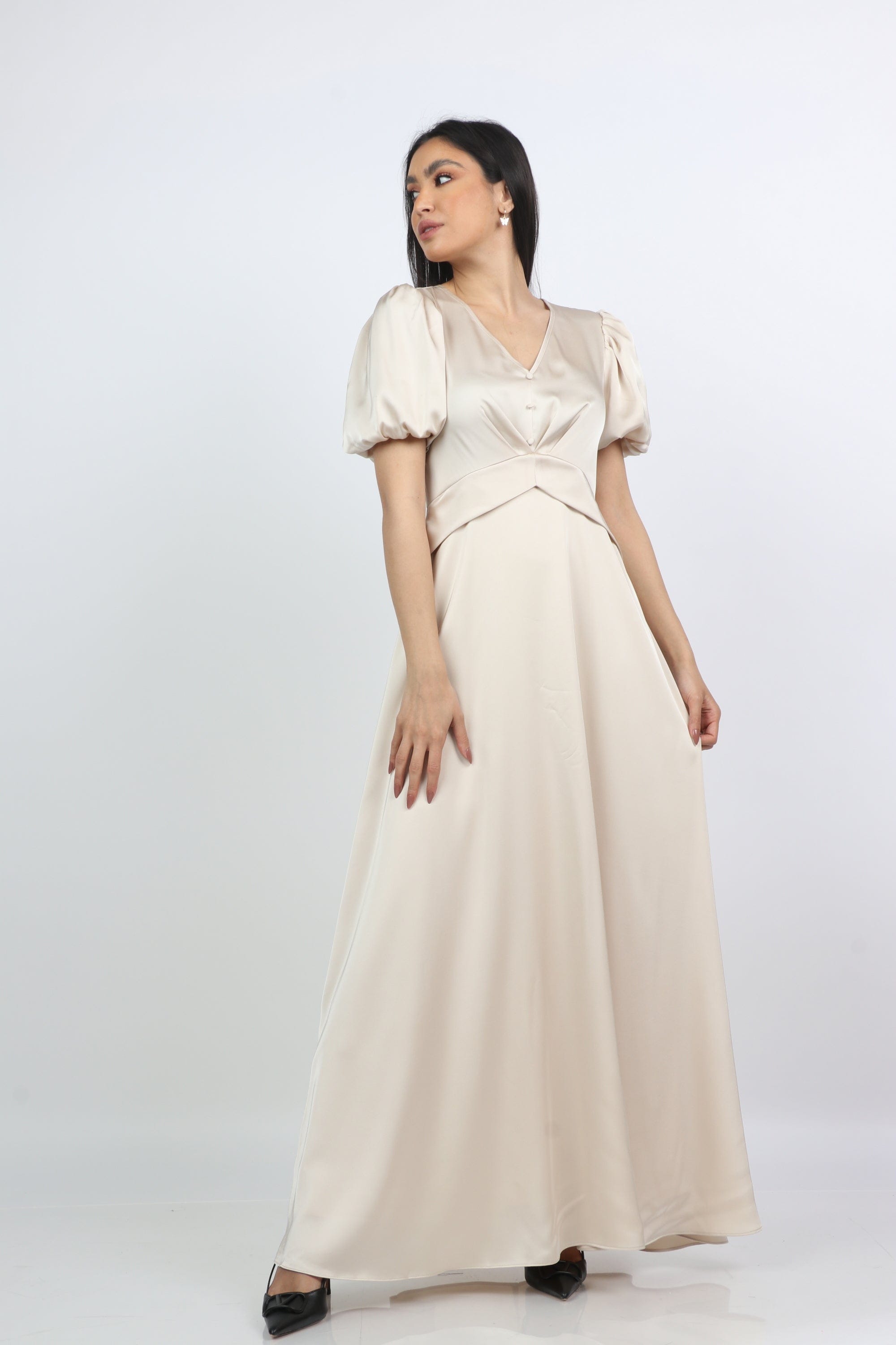 نتشي فستان طويل سادة ناعم مخصر كم قصير منفوخ