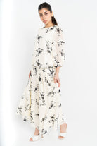 نتشي توب مشجر شفاف 3/4 كم بف نسائي