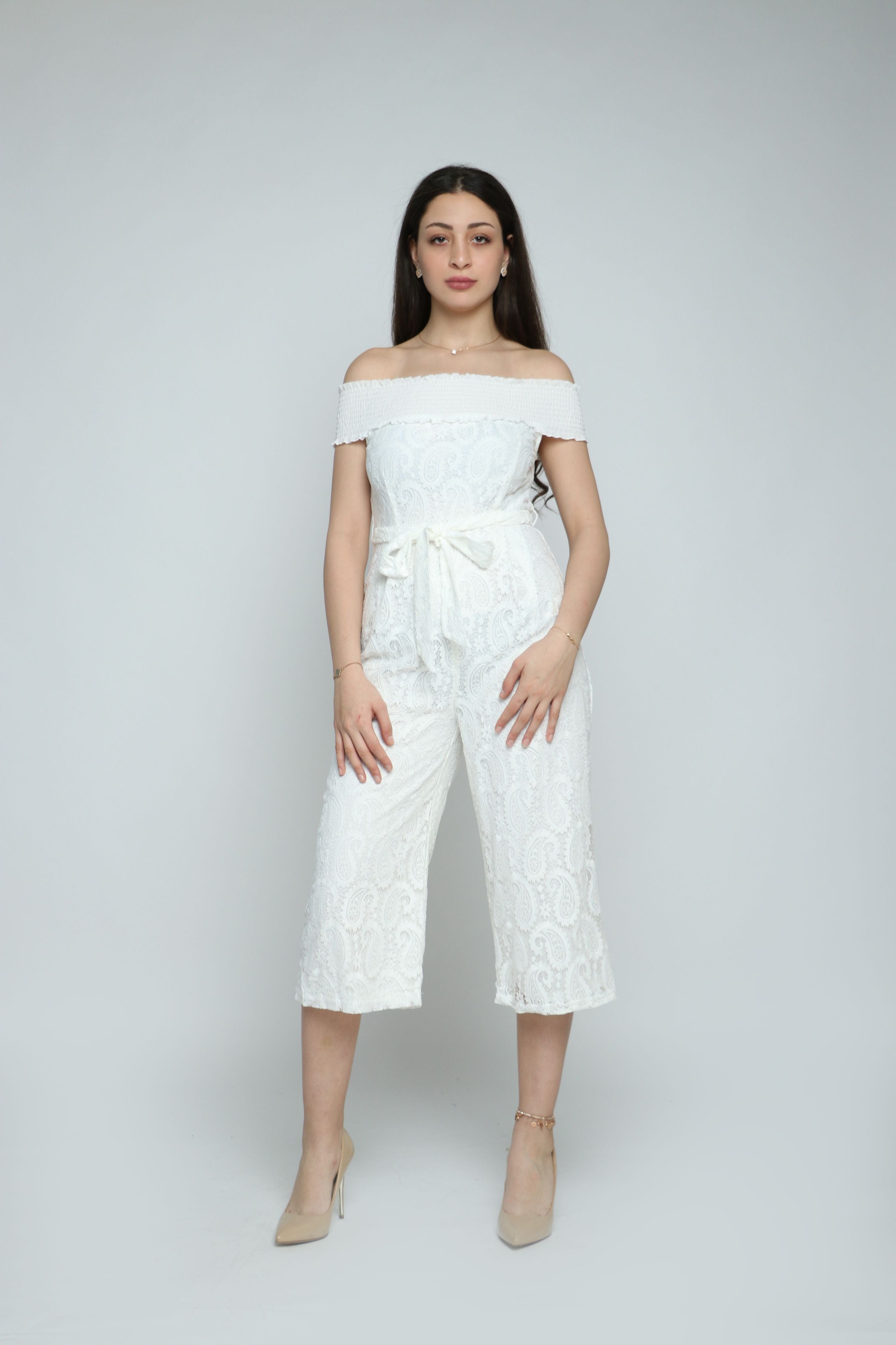 نتشي جمبسوت اوف شولدر قصير من الأسفل