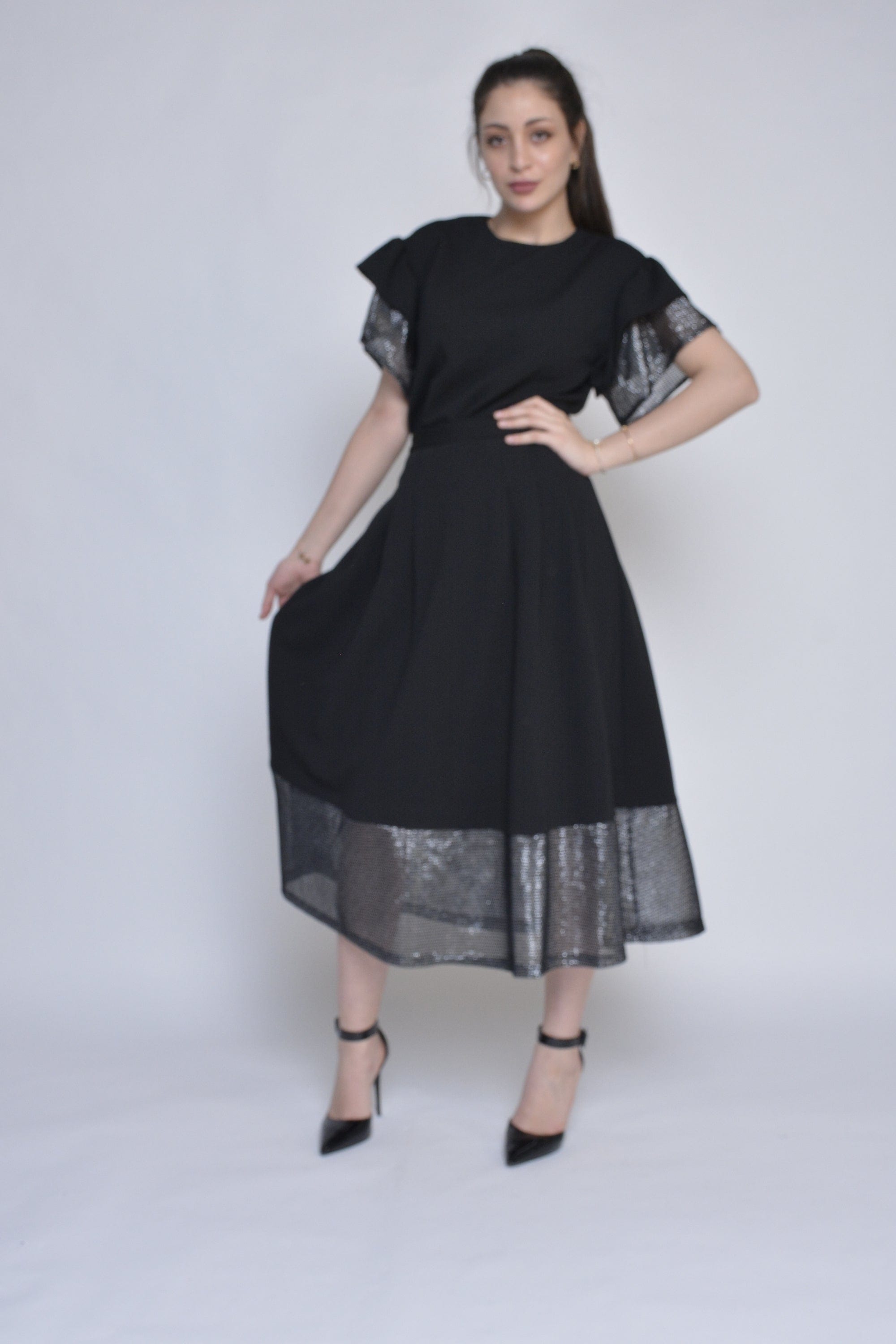 نتشي بلوزة سهرة بأكمام واسعة طبقتين نسائي