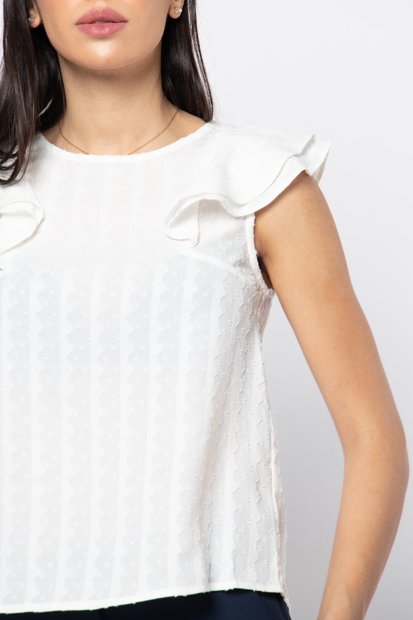 نتشي بلوزة رسمية مخططة بالطول وبأكتاف مكشكشة نسائي