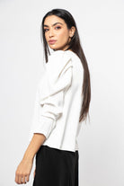 نتشي بلوزة نسائية بأكمام منفوخة أبيض