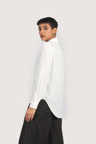 نتشي بلوزة رسمية بكسرات بكم طويل نسائي