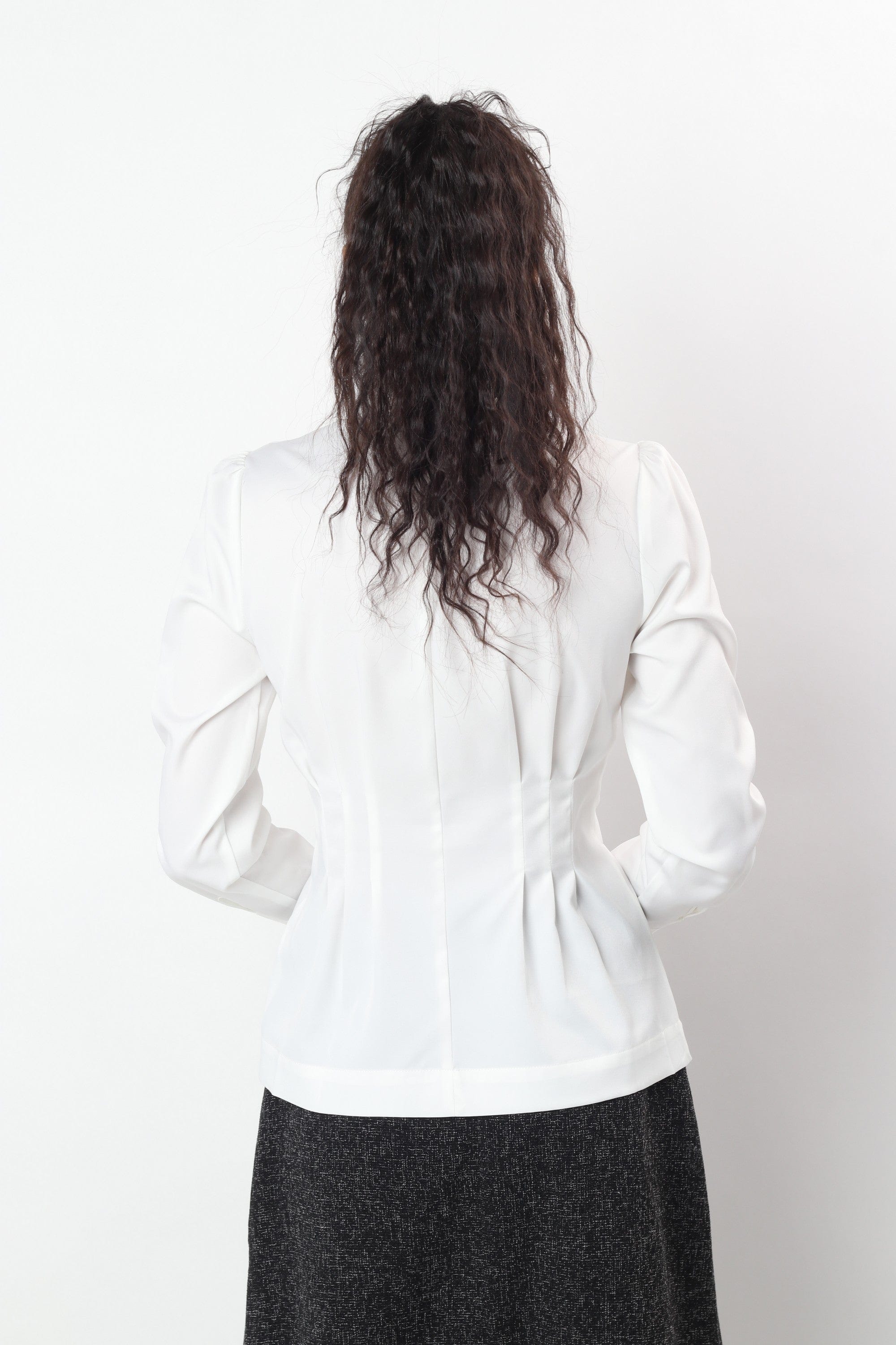 نتشي قميص بخصر مزموم كم طويل نسائي