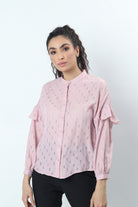 نتشي بلوزة منقوش نسائي بنص ياقة