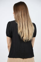 نتشي بلوزة رسمية كم قصير مزينة بدانتيل نسائي