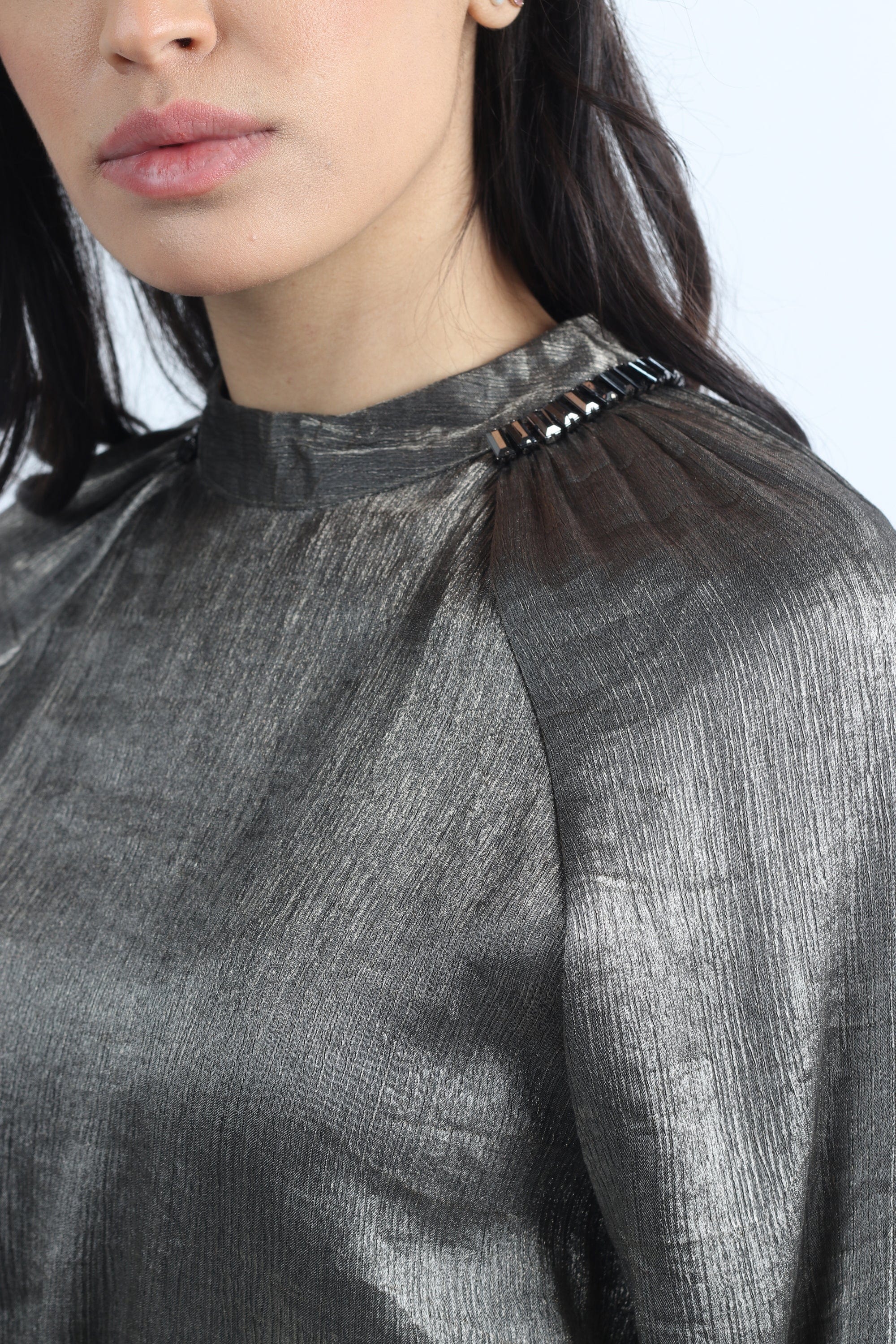 نتشي بلوزة سهرة برباط على الخصر كم طويل منفوخ نسائي