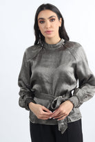 نتشي بلوزة سهرة برباط على الخصر كم طويل منفوخ نسائي