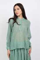 نتشي بلوزة شيفون مشجرة برقبة قصيرة