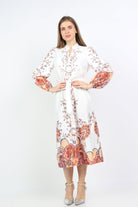 نتشي فستان ميدي ناعم بطبعة بأكمام طويلة