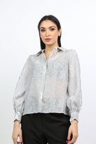 نتشي قميص نسائي شفاف بأكمام منفوخة