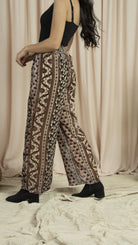 نتشي بنطلون منقوش واسع طويل نسائي