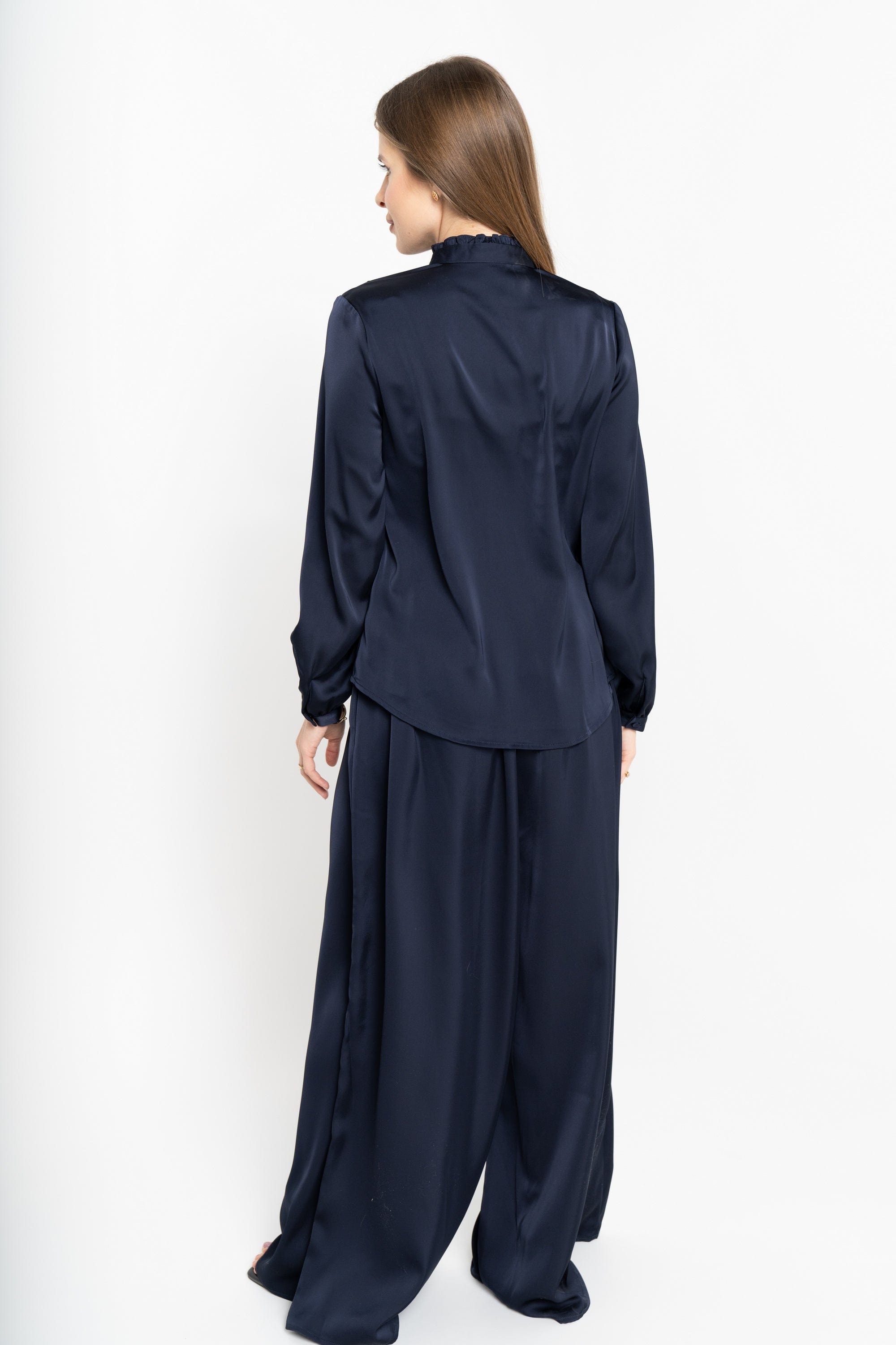 نتشي بنطلون طويل سادة واسع من أسفل نسائي