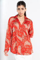 نتشي بلوزة منقوش بأزرار أمامية كم طويل نسائي