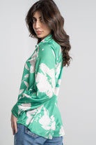 نتشي قميص مشجر بأزرار أمامية كم طويل بياقة نسائي