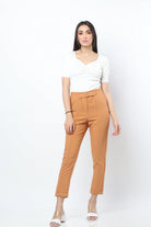 نتشي بنطلون قماش نسائي بثنية من الأسفل