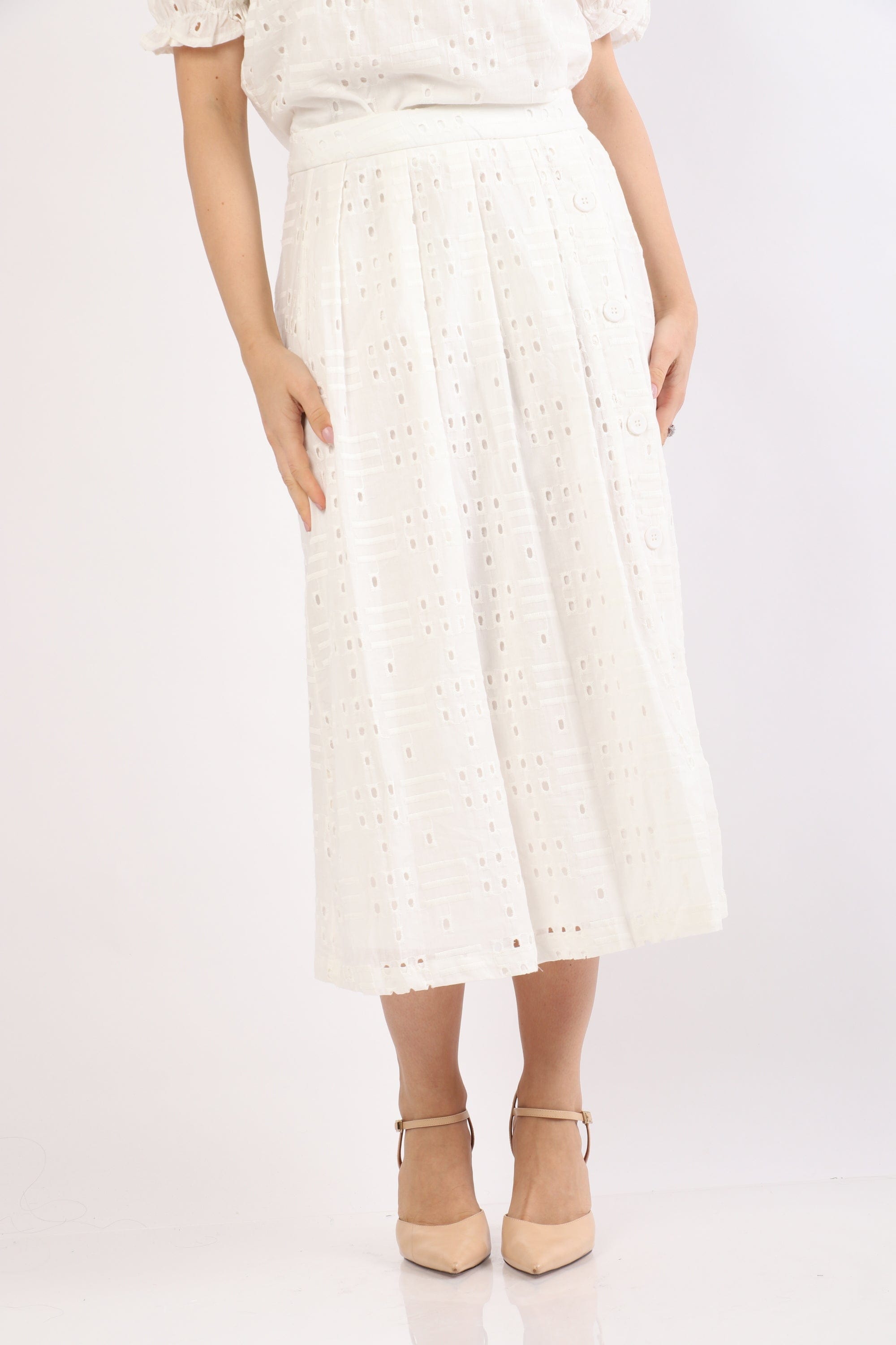 نتشي تنورة ميدي هاي ويست مطرزة دانتيل