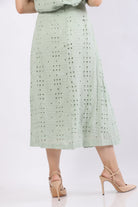 نتشي تنورة ميدي هاي ويست مطرزة دانتيل