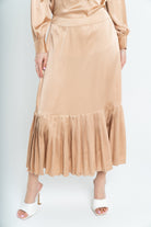 نتشي تنورة ميدي نصف بليسيه من أسفل نسائي