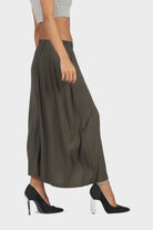 ميكا تنورة ميدي قطن سادة بخصر مطاط