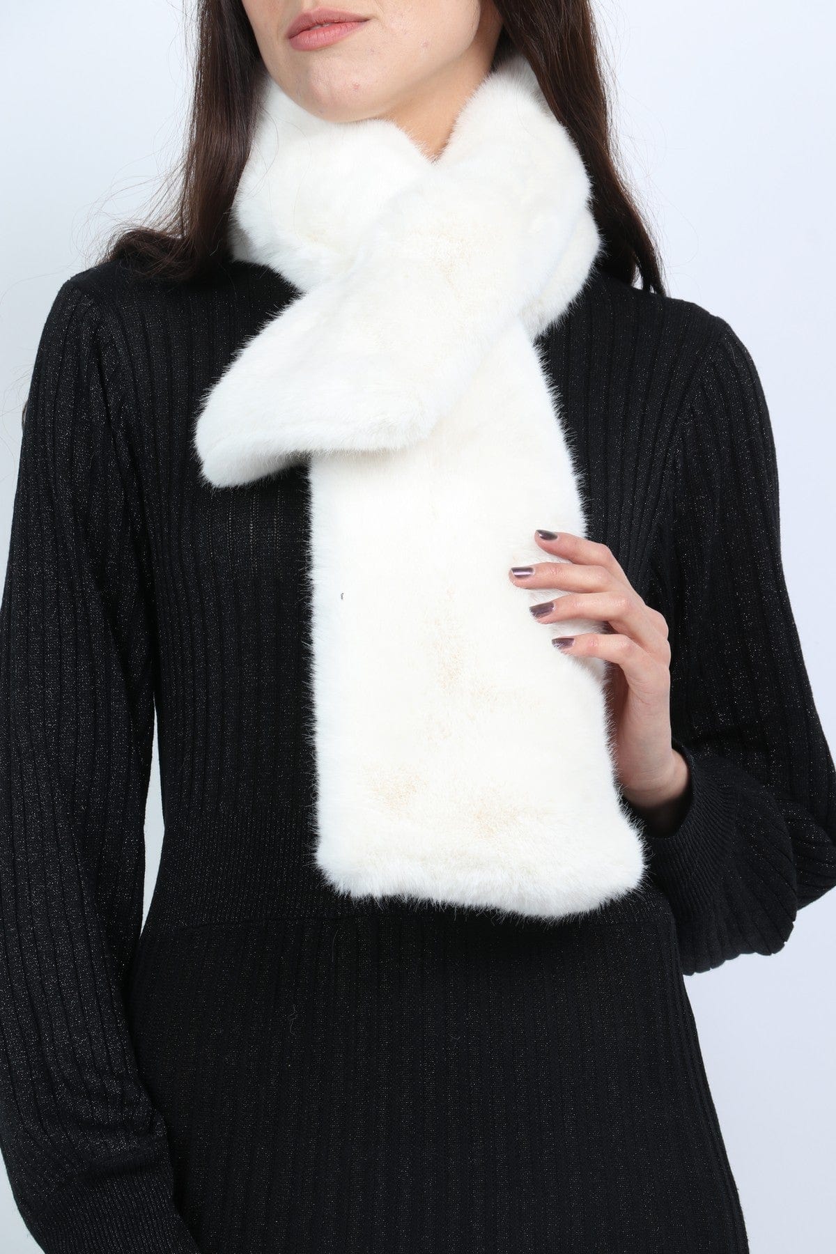 ميكا وشاح صغير فرو نسائي