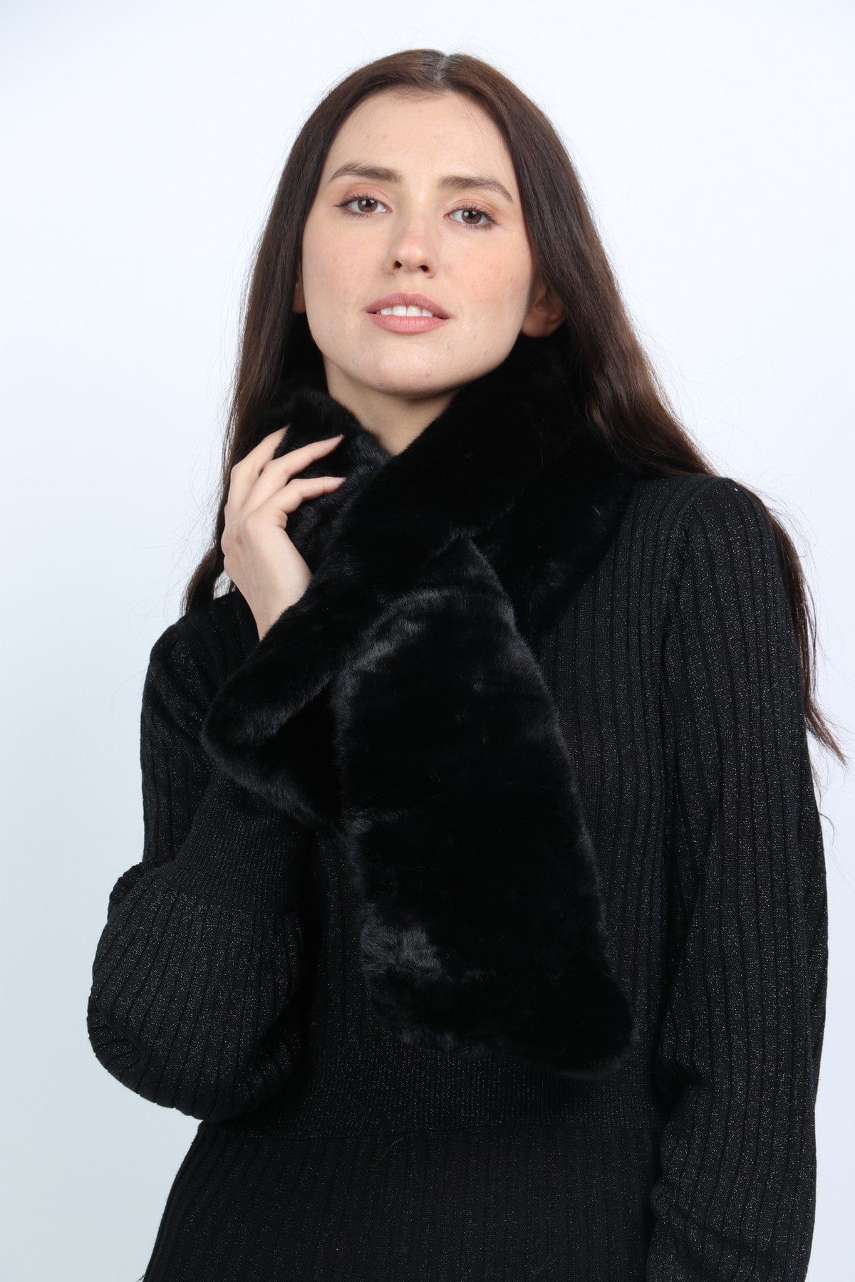 ميكا وشاح صغير فرو نسائي