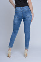 ميكا بنطلون سكيني نسائي بطبعة علي الفخذ