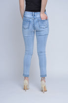 ميكا بنطلون سكيني نسائي بطبعة علي الفخذ