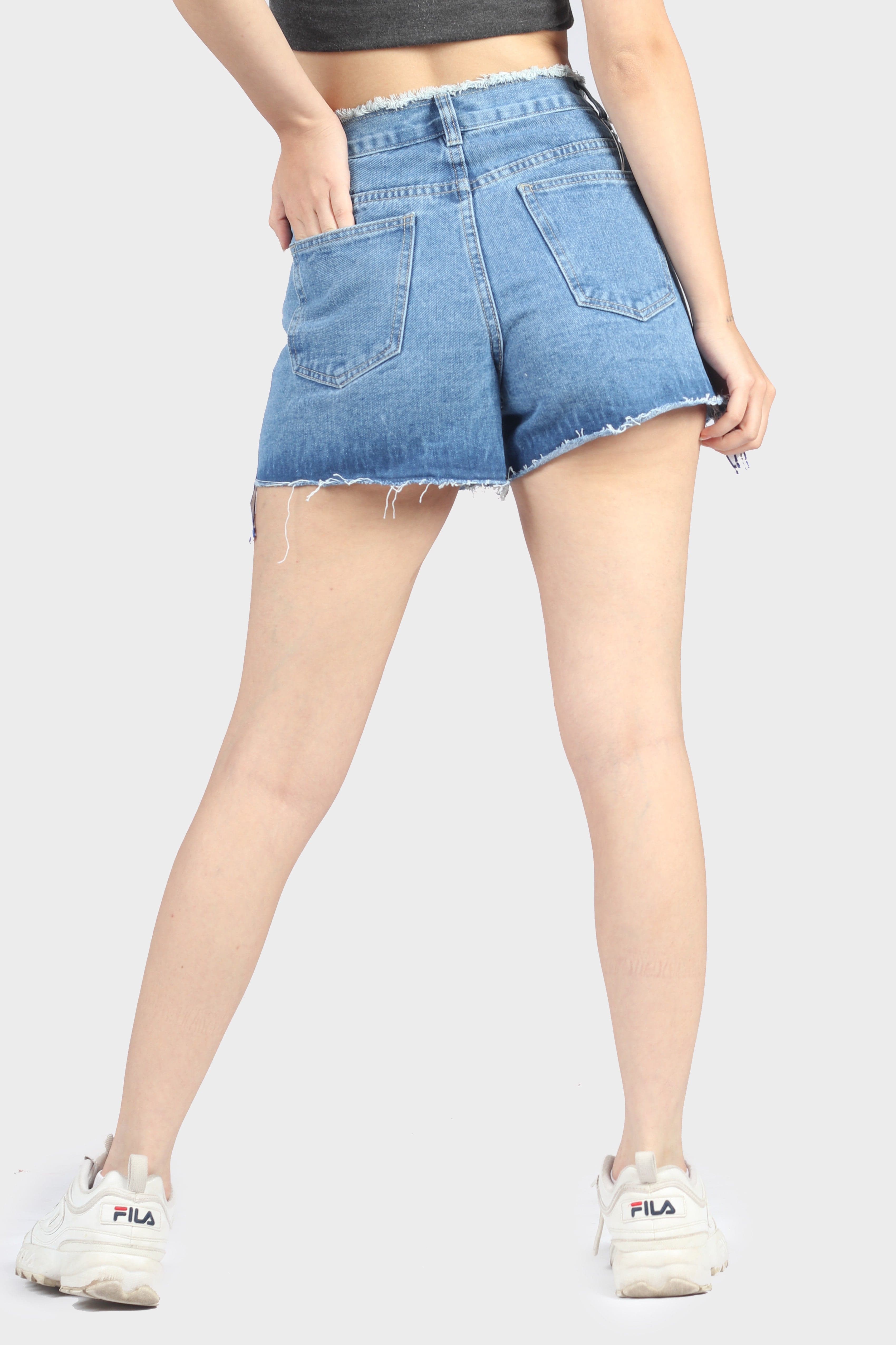 ميكا بنطلون جينز نسائي قصير مصنوع من قماش الدنيم