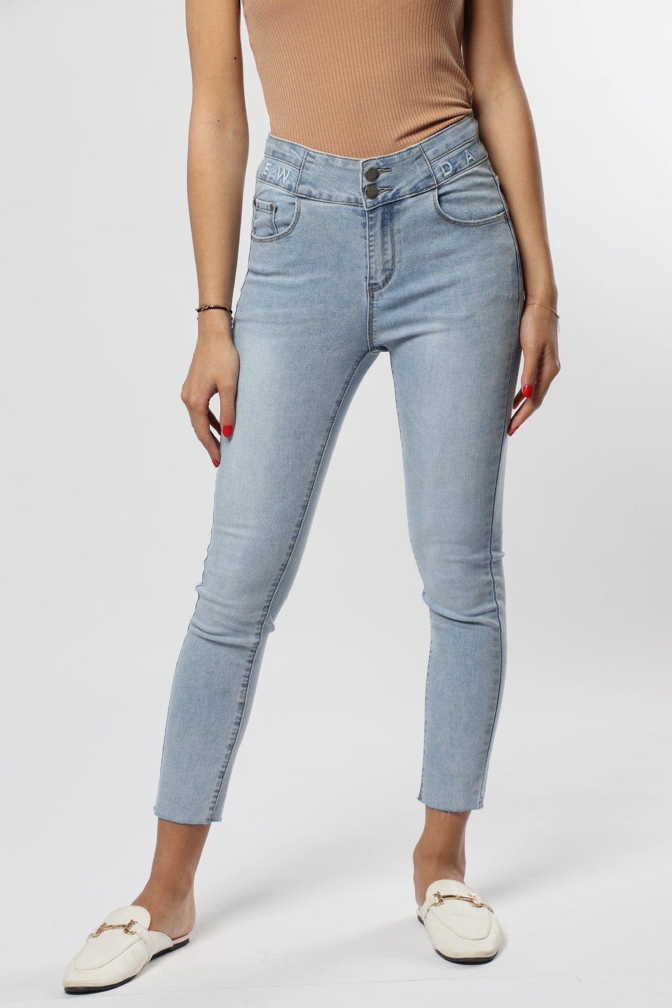 ميكا بنطلون جينز سادة سكيني طويل نسائي