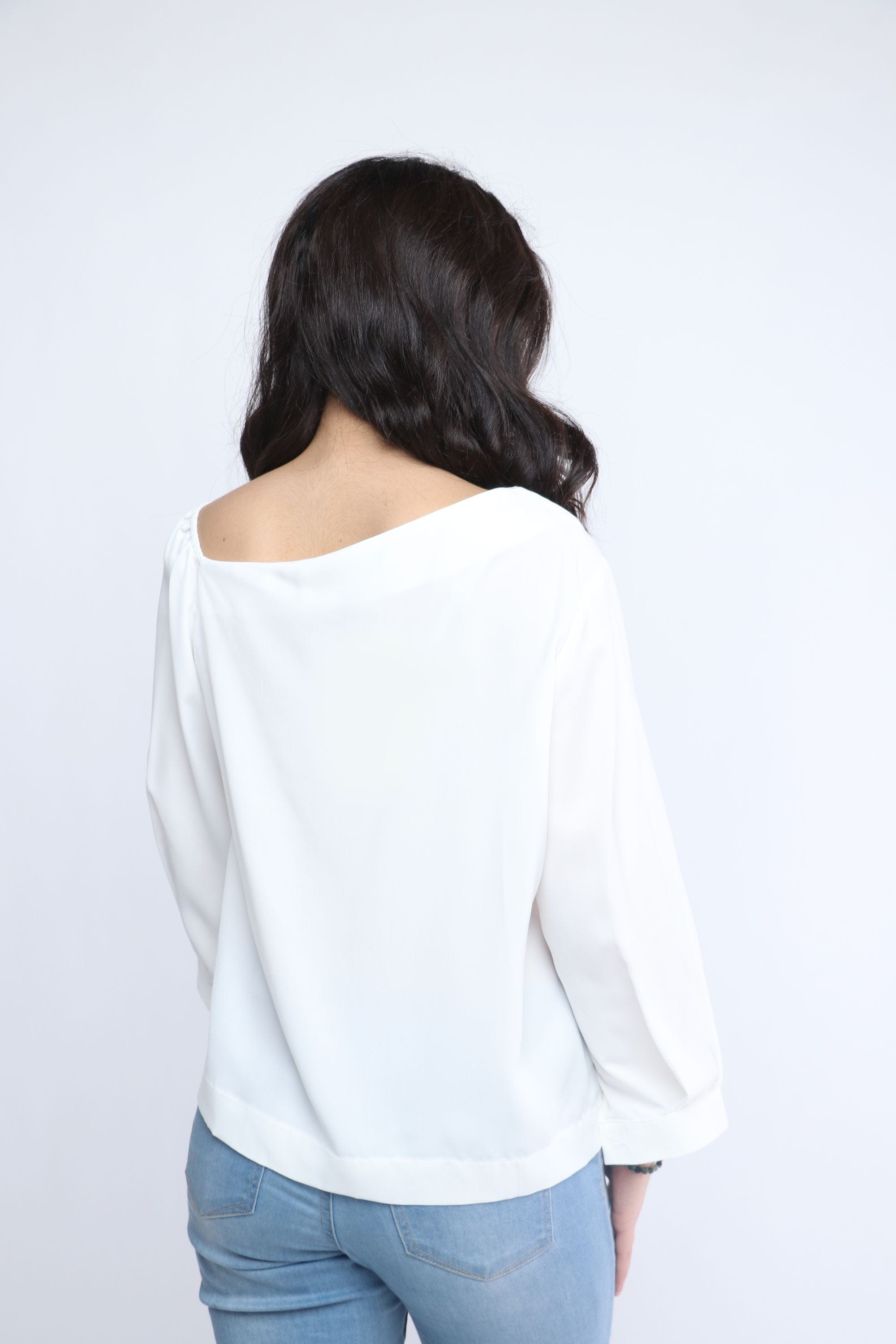 ميكا بلوزة سادة واسع كم طويل نسائي