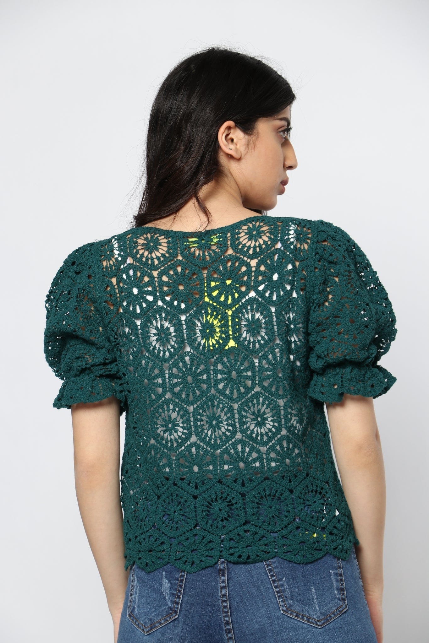 ميكا بلوزة دانتيل كم قصير منفوخ نسائي