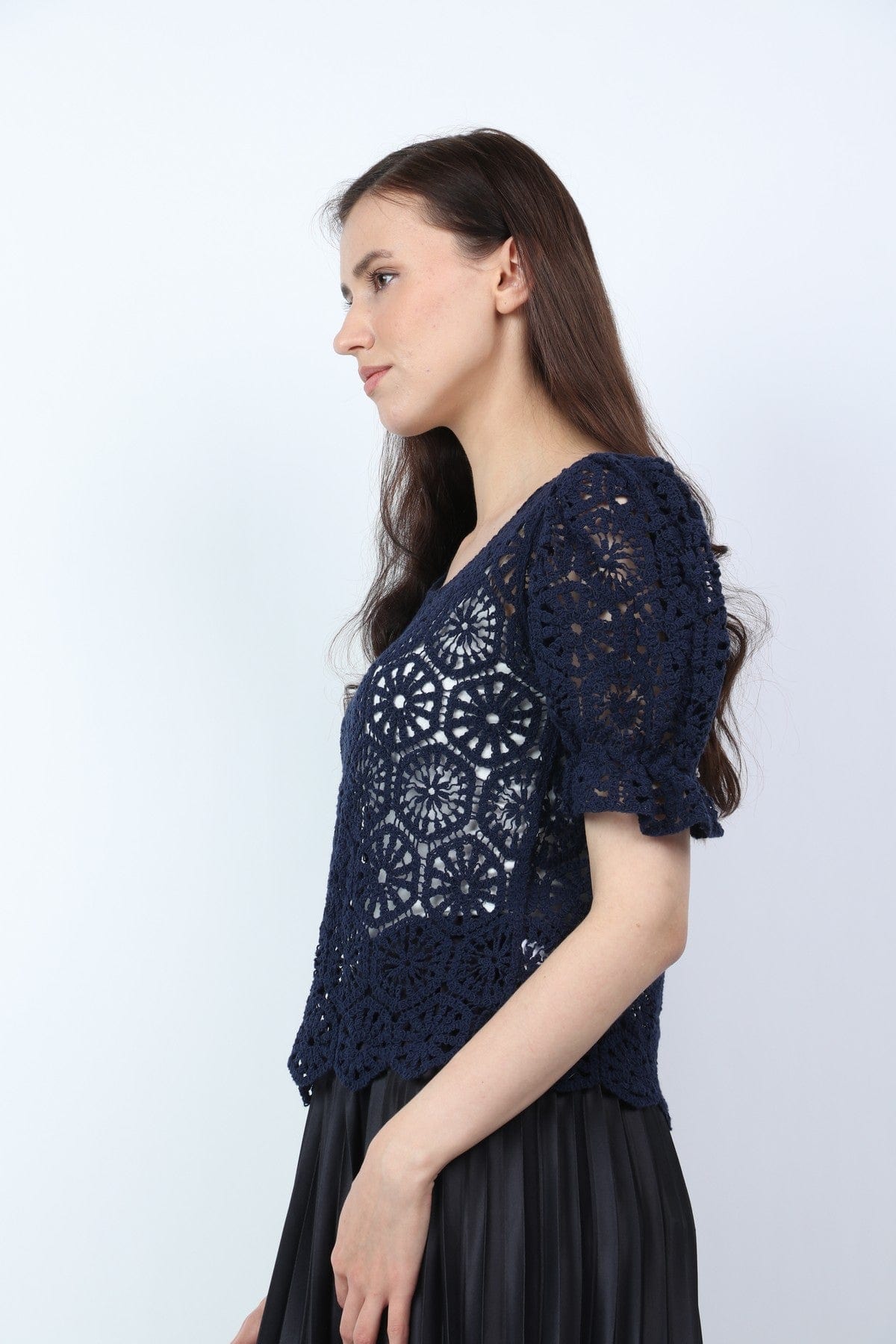 ميكا بلوزة دانتيل كم قصير منفوخ نسائي