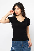 ميكا بلوزة بأكمام قصيرة مضلعة سادة