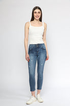 ميكا تانك توب سادة بفتحة صدر مربعة