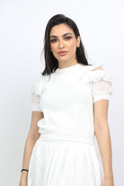 ميكا بلوزة سادة بأكمام قصيرة مكشكشة ياقة دائرية نسائي